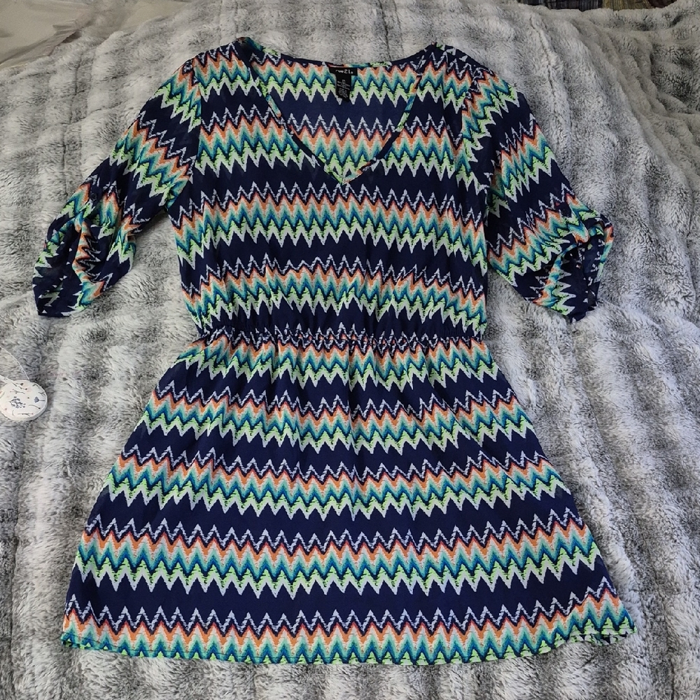 Rue21 🖤  Blue and Green Graphic Dress (463)